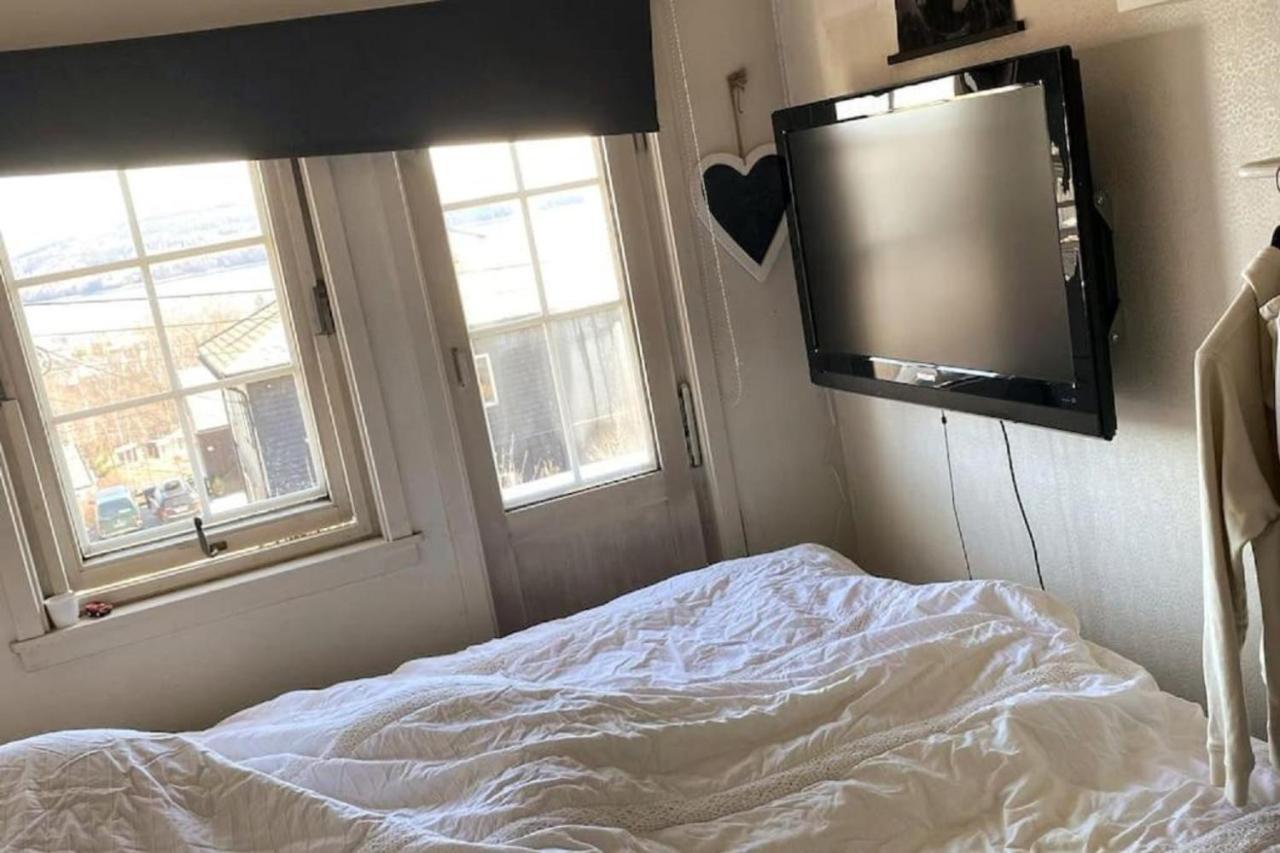 Bynaer Villa V/Ntnu.Garasje Internett, Badstue,Hage Gjovik Bagian luar foto